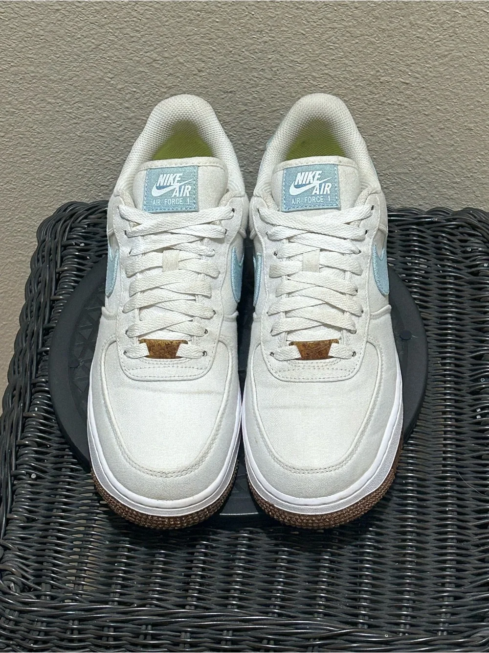 Size 8.5 Nike Air Force 1 ‘07 SE Indigo CZ0269-100